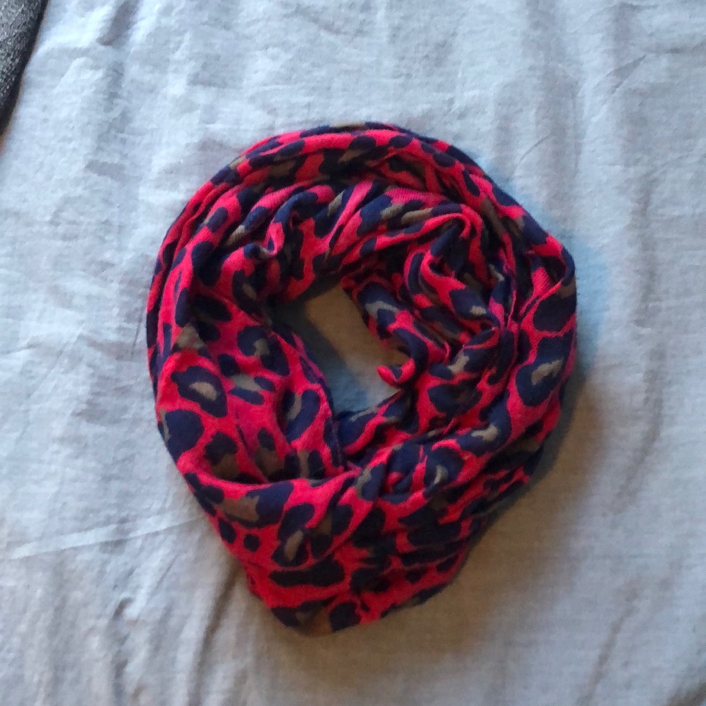 Infinity scarf